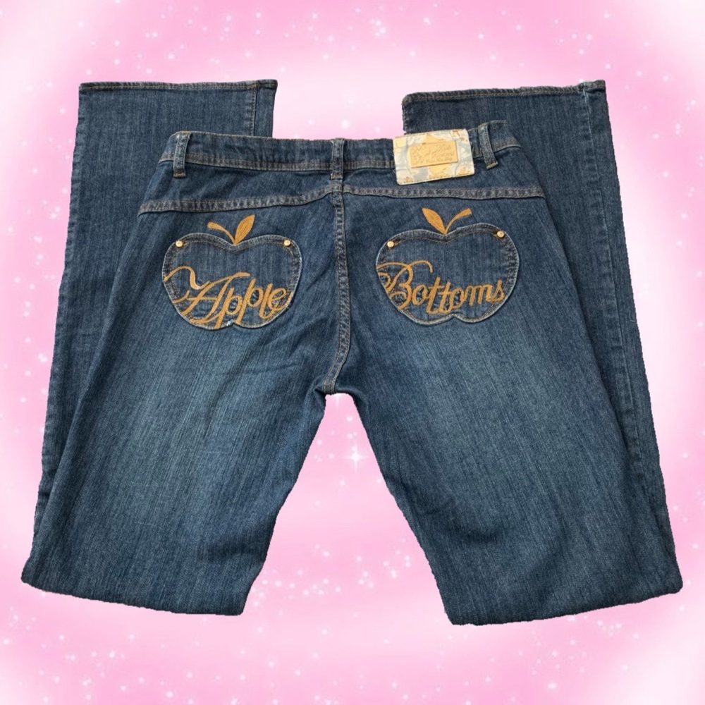 SOLD | ⭐️ Apple Bottom Jeans ⭐️